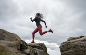 5 REASONS PEOPLE WEAR COMPRESSION SPORTSWEAR