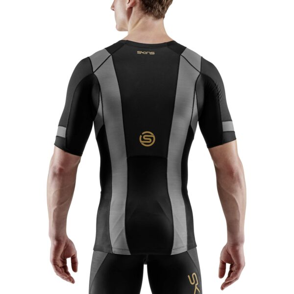 SKINS SERIES-5 K-Proprium Men's S/S Top Black/Smoke - Image 4